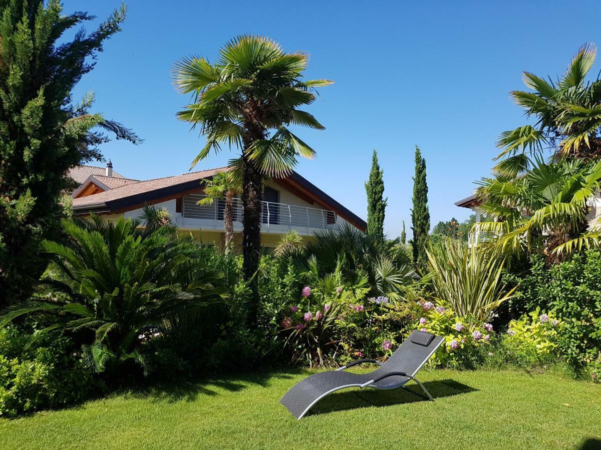 De Luxe Apartments Eden Sirmione Bagian luar foto